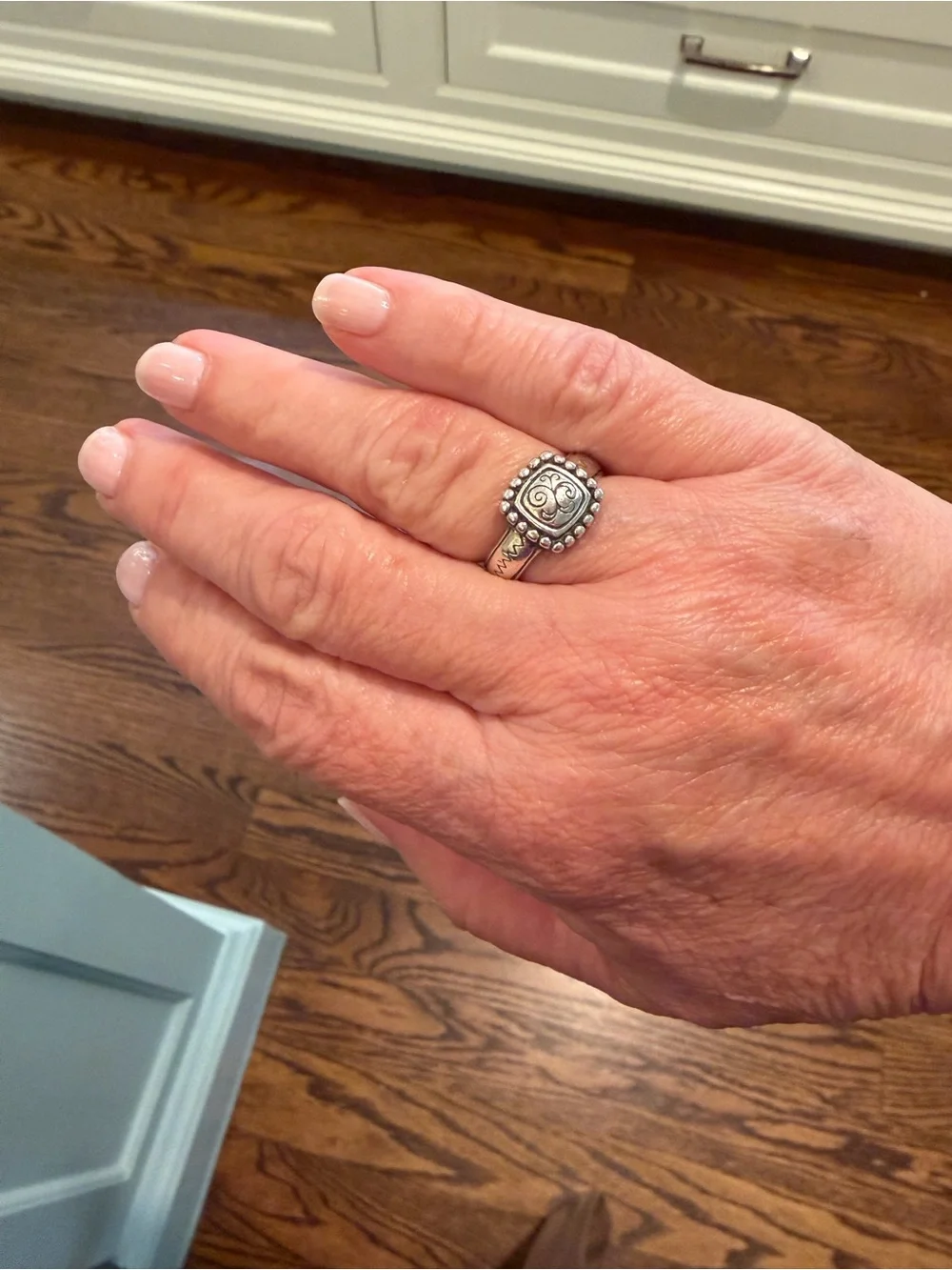 Brighton Sterling Silver Scroll Square Accent Ring size 6